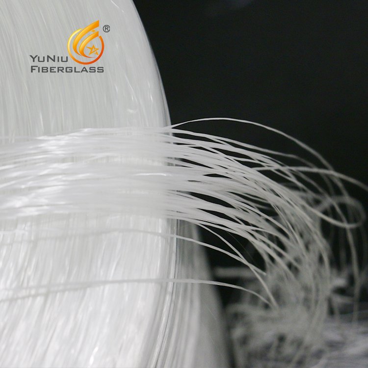 Venta caliente Resistente a los álcalis Rociar fibra de vidrio Roving 2400Tex