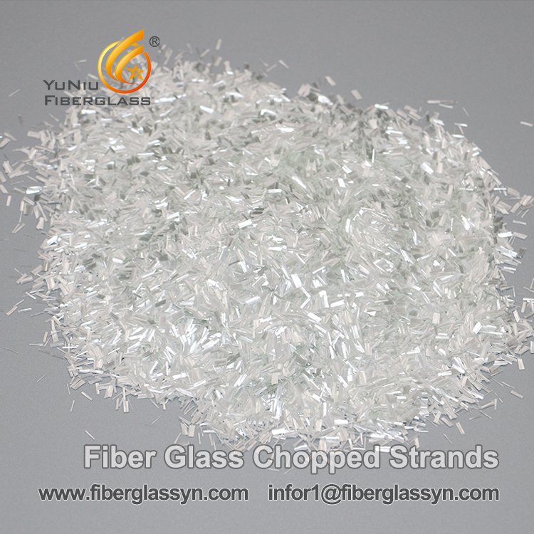 Hilos cortados de fibra de vidrio E de diámetro 10-13um para PA